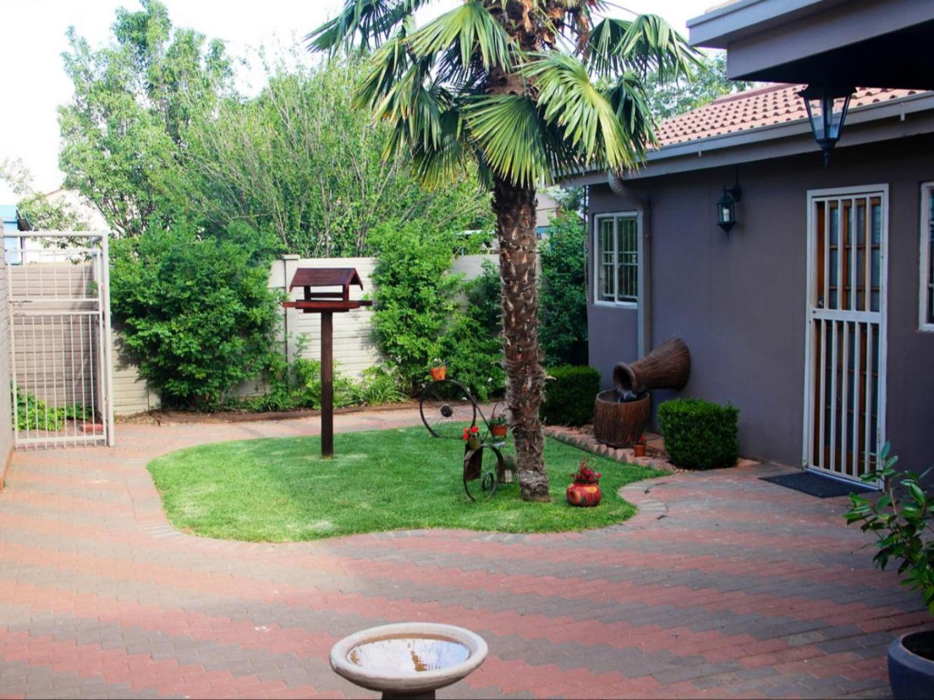 Ceelee'S Place Bloemfontein Exterior photo